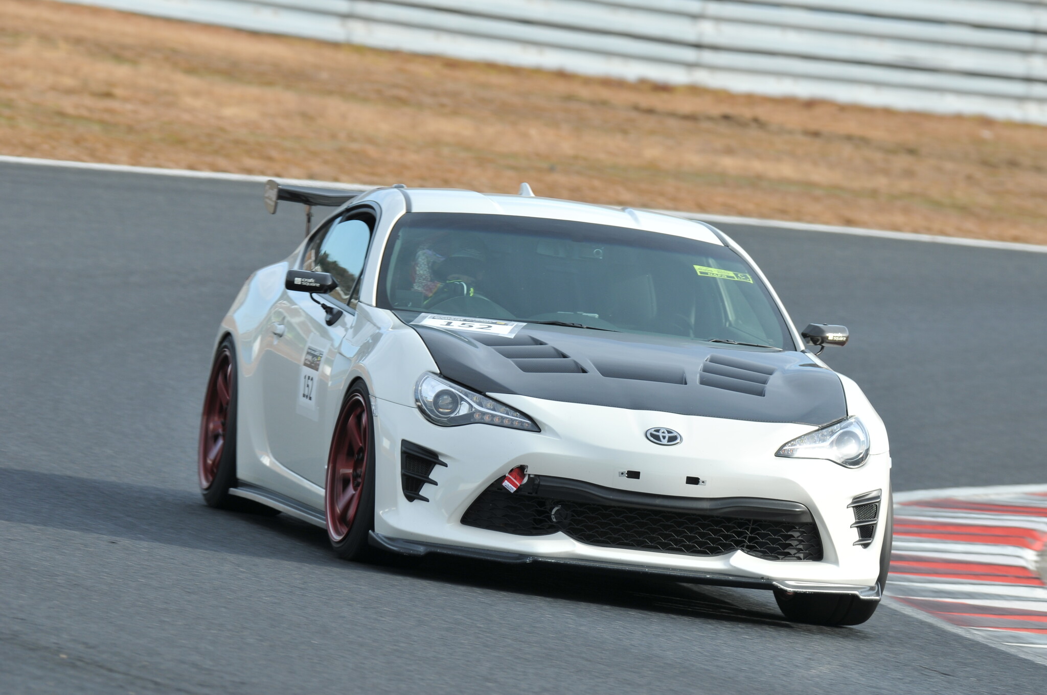 86ZN6