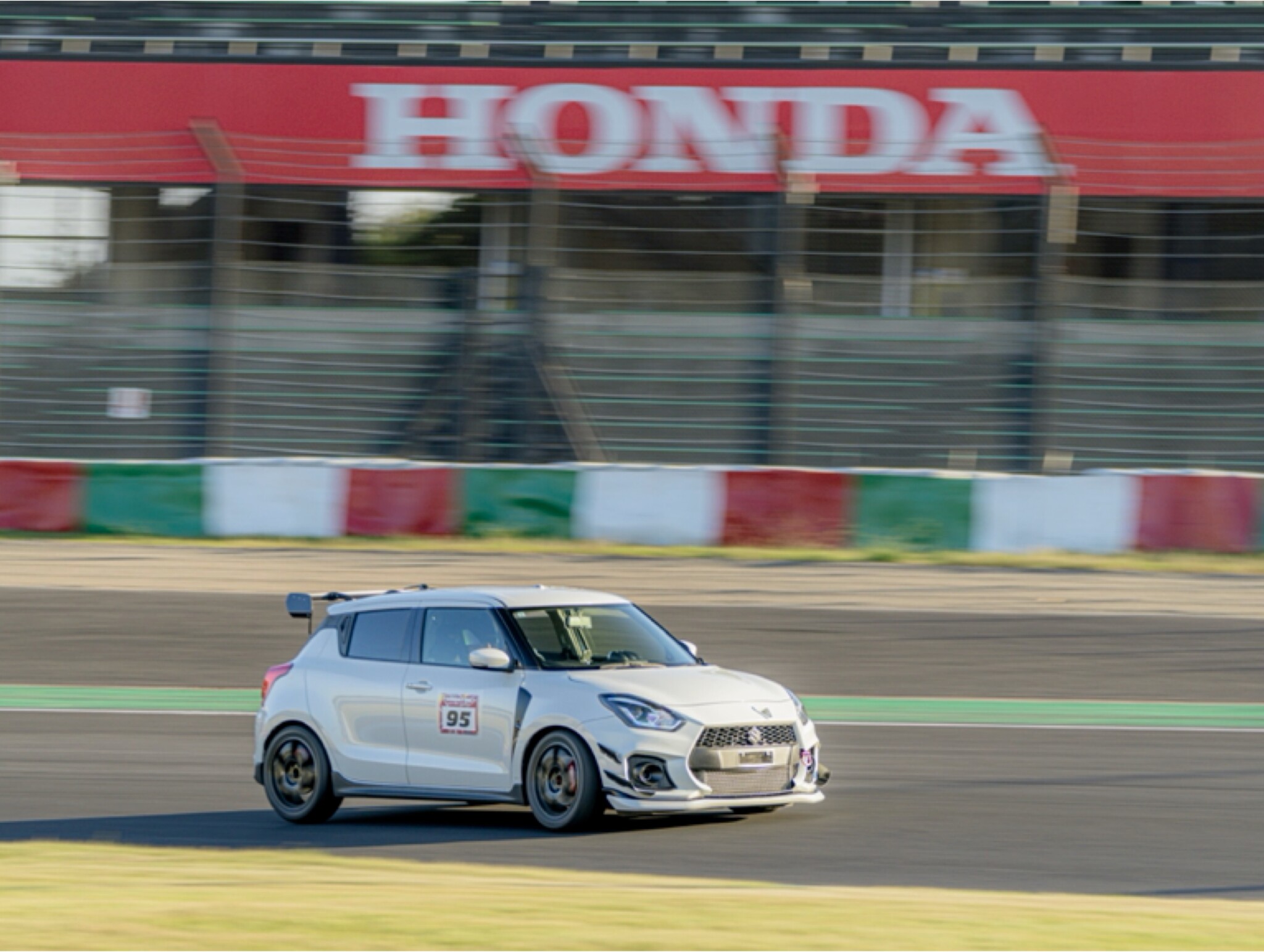スイフトスポーツZC33S